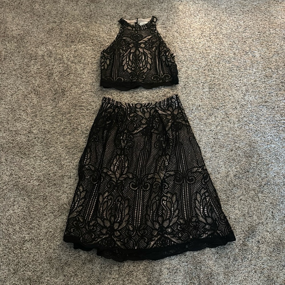 black set